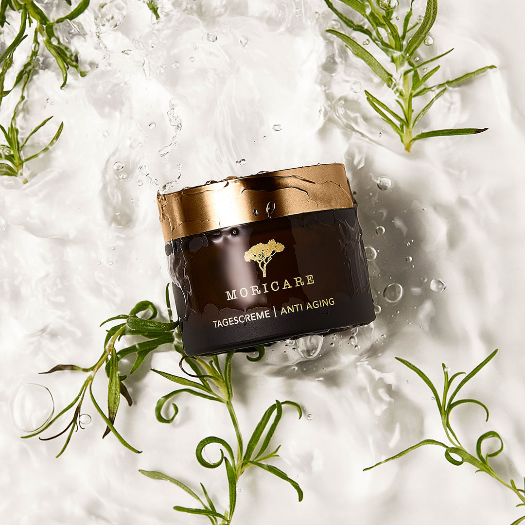 Naturkosmetik Tagescreme Anti Aging spendet Feuchtigkeit